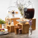 TC - BEEHIVE GLASS DISPENSER WITH CHALKBOARD NECKLACE, ICE CORE AND INFUSER 9.5 L - Image 2