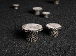 VIEJO - TEIDE BLACK BEIGE ROUND RAISER PLATFORM 12 x 7 CM - Image 2