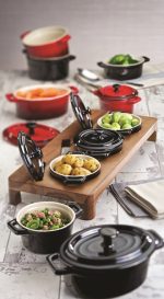 *DISCONTINUED - UTOPIA - MIDNIGHT BLACK OVAL CASSEROLE 10.5 CM / 38 CL - Image 2