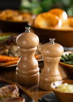 UTOPIA - LIGHT WOOD SALT/PEPPER GRINDER 10 CM - Image 3