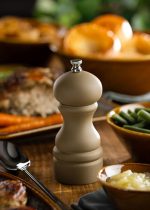 UTOPIA - OLIVE WOOD SALT/PEPPER GRINDER 13 CM - Image 4