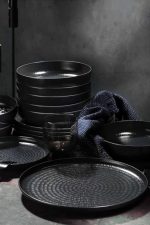 *DISCONTINUED - PEARL - OF CAPRI-RICE DEEP PLATE 20 CM BLACK - Image 4