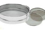 ARTAME - 18/10 ST/ST SIEVE 26 CM WITH 3 SCREENS