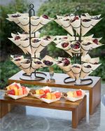 TC - LARGE DISPOSABLE BAMBOO SERVING CONE 7.5 X 8.5 X 19 CM / PACK OF 50 - Image 4