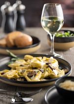 UTOPIA - RAW BLACK PLATE 20 CM *Chipping Guarantee - Image 2