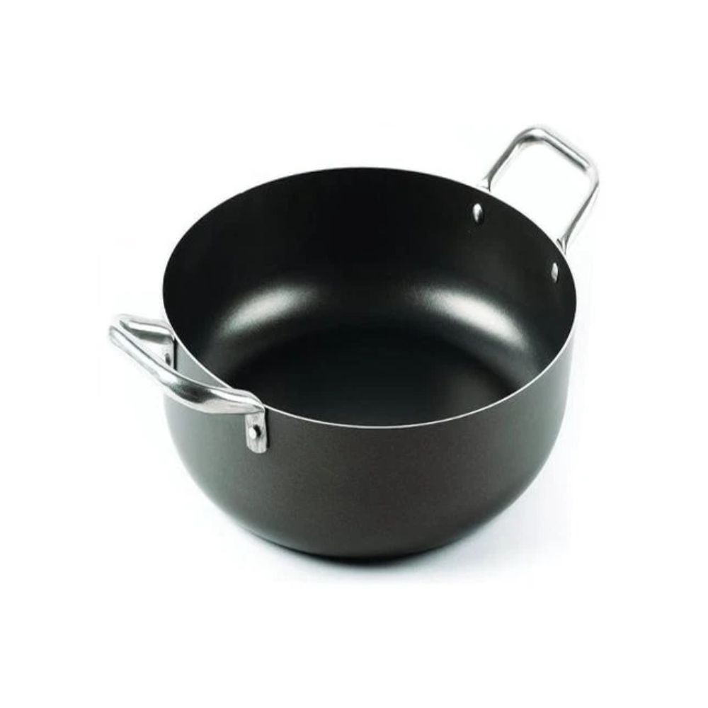 D94C23200.jpg *DISCONTINUED - DOMO - SAUCE POT 32 CM CHEF LINE - Image 1