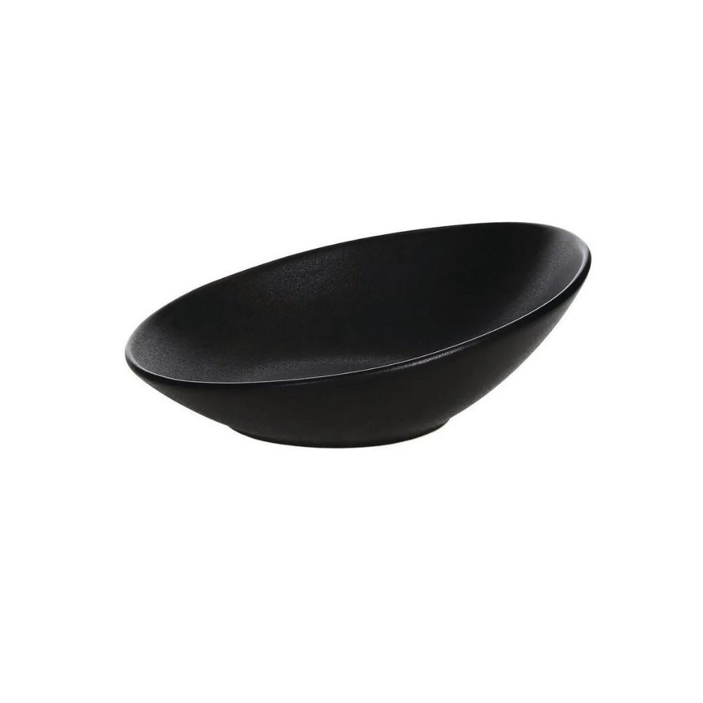 JP120300779.jpg TOGNANA - JAP MAT BLACK SLANTING OVAL BOWL 31.5 x 20 CM / 700 ML - Image 1