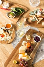 *DISCONTINUED - LEONE - ACACIA RECTANGULAR IRREGULAR TRAY WITH BOWL 40 x 25 x 1.5 CM - Image 2