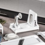BENRINER - PROFESSIONAL JAPANESE SPIRALIZER HORIZONTAL TYPE PLASTIC WHITE WITH 3 ST/ST BLADES - Image 2